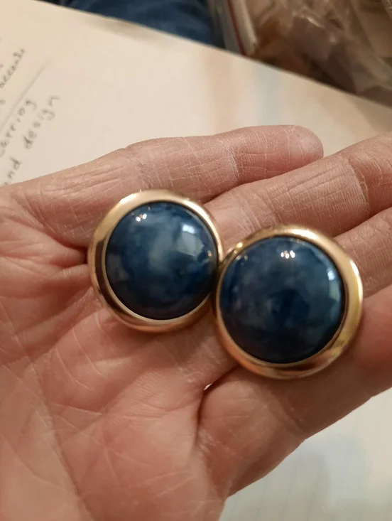 Gold-Tone Blue Stone Button Earrings Vintage 80's - Picture 4 of 7